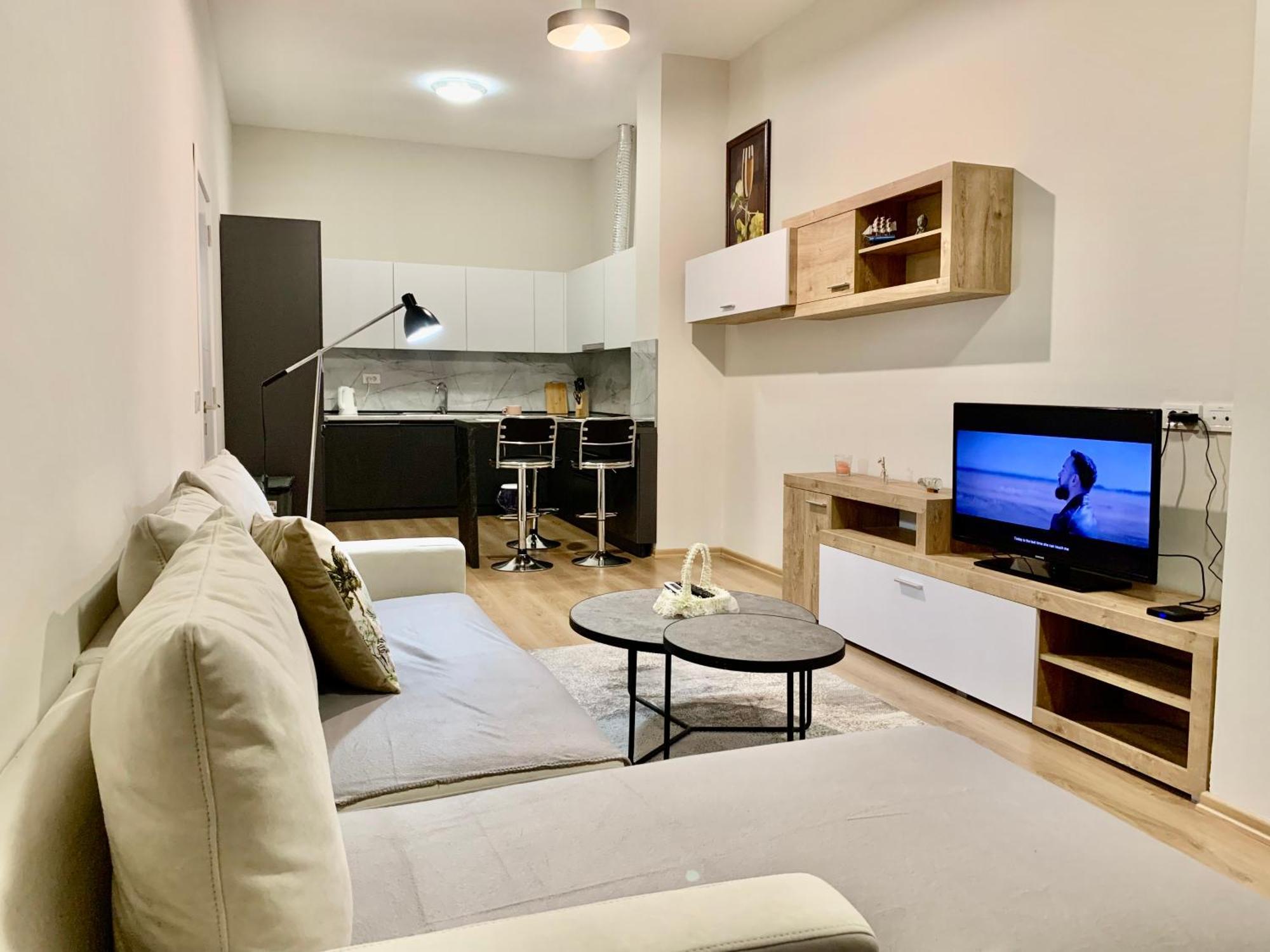公寓 Modern Family-size With Private Veranda-5min To The *