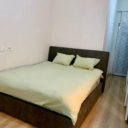 Modern Family-Size Condo With Private Veranda-5Min To The Lake Tirana Exterior photo