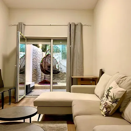 Modern Family-Size Condo With Private Veranda-5Min To The Lake Tirana Exterior photo